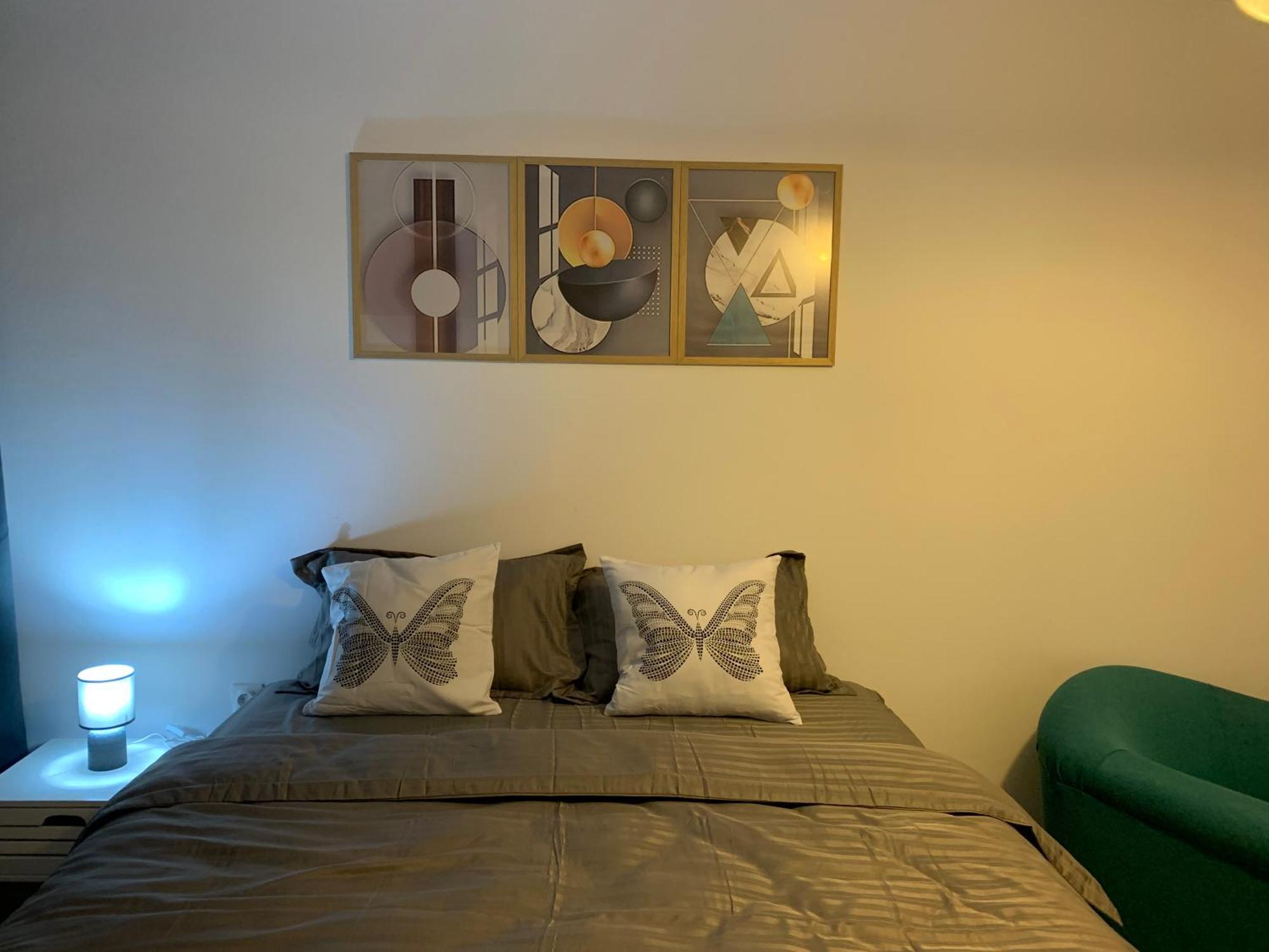 Conclavia Unu Apartment Medias Bagian luar foto