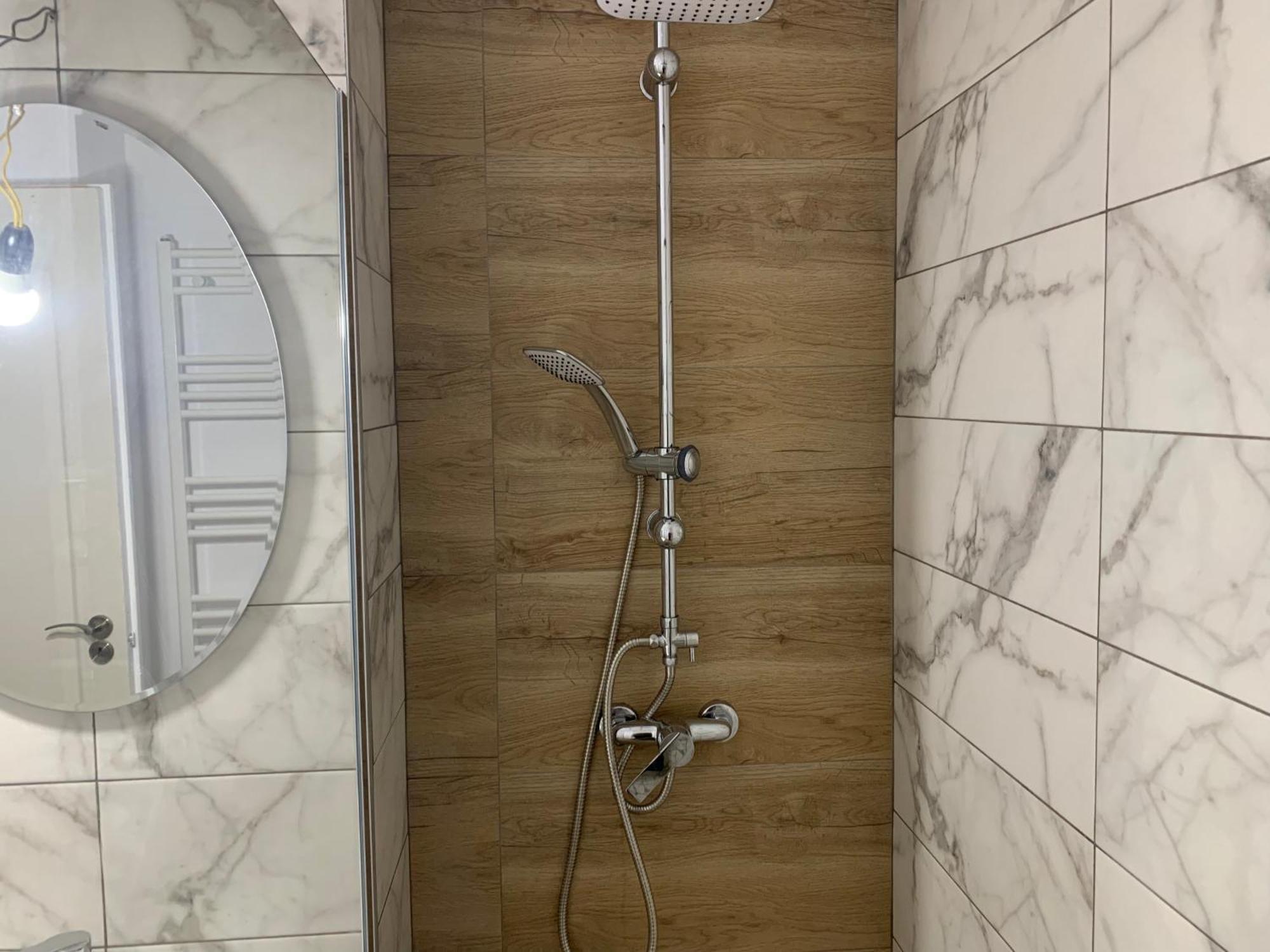 Conclavia Unu Apartment Medias Bagian luar foto