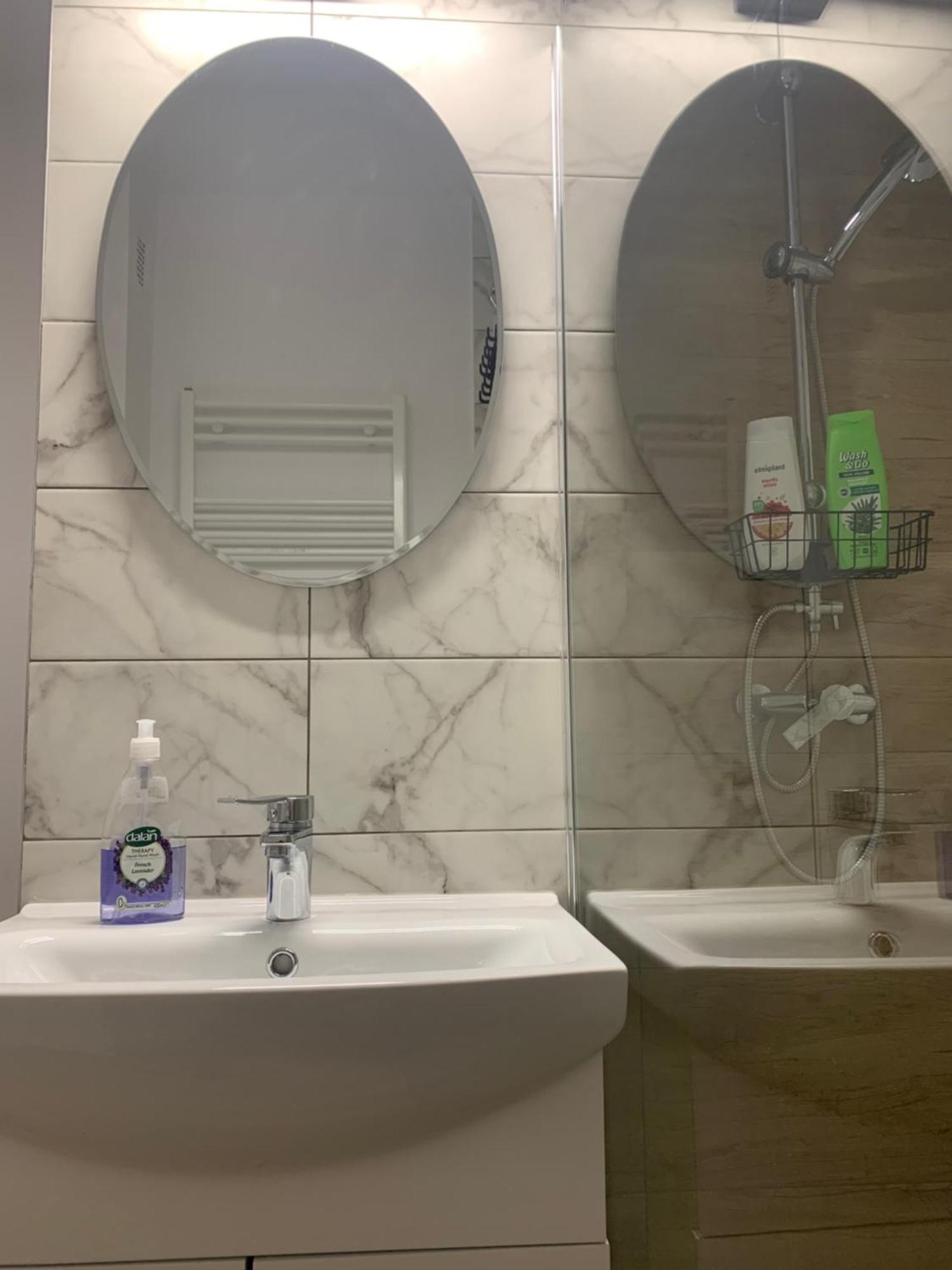 Conclavia Unu Apartment Medias Bagian luar foto